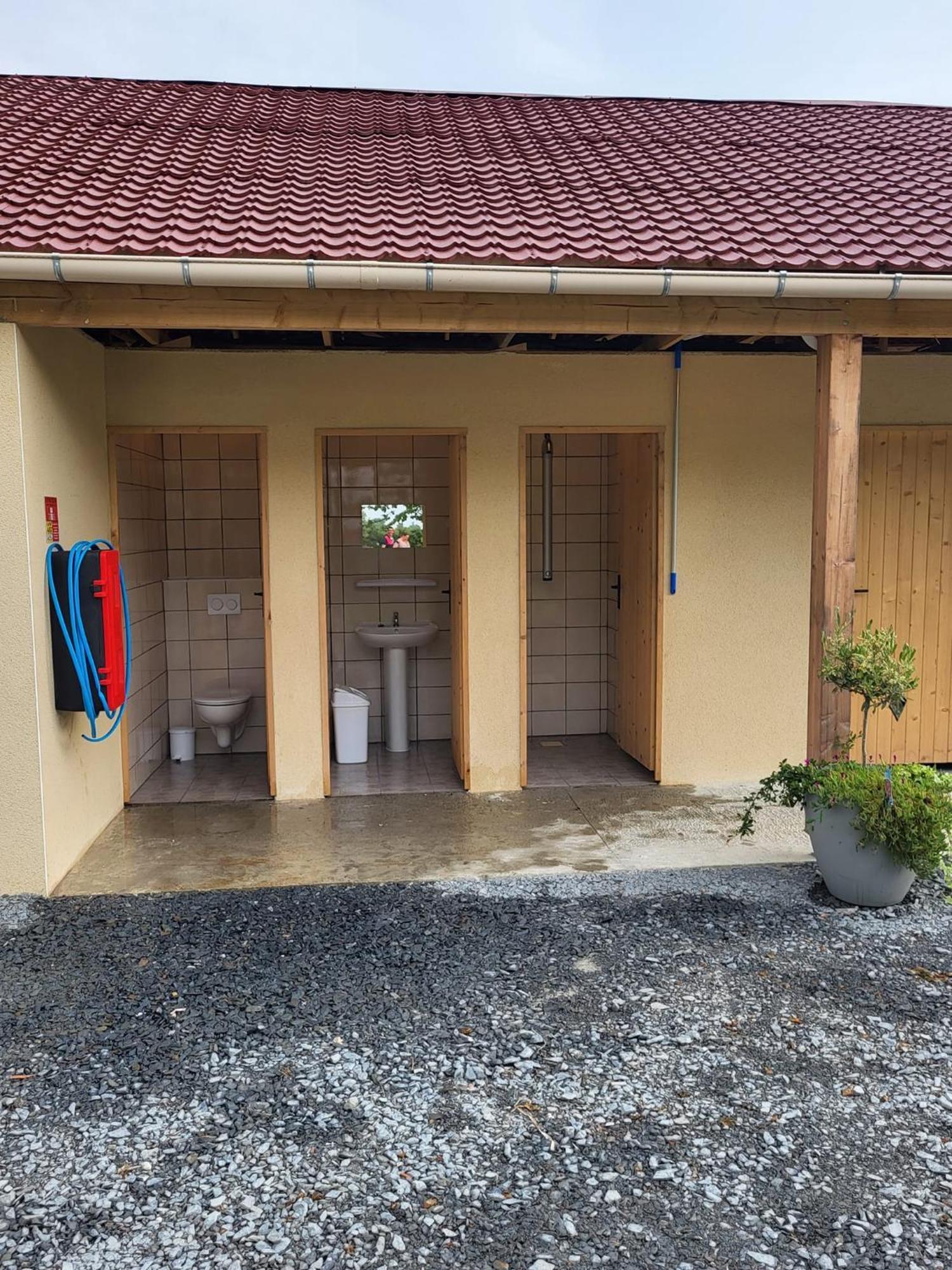 Camping Aire Natuelle D'Agy Exterior photo